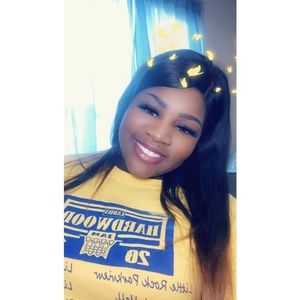 Meet your Posher, Lexis